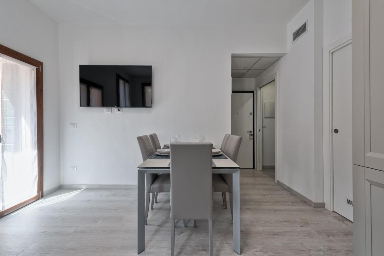 Venice Boutique Apartment Екстер'єр фото
