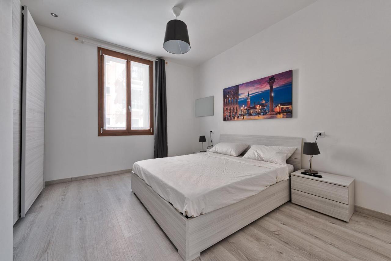 Venice Boutique Apartment Екстер'єр фото